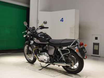 Triumph Bonneville T100 2012