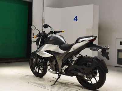 Suzuki Gixxer 250SF