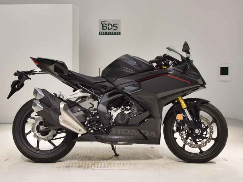 Honda CBR250RR 2023