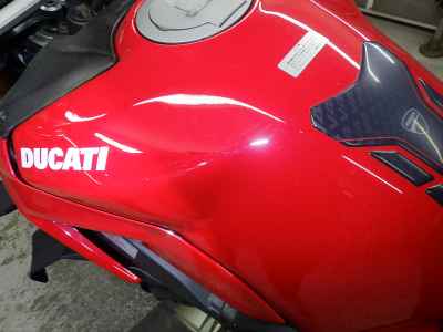 Ducati Streetfighter V4S 2021