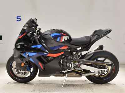 BMW M1000RR 2025