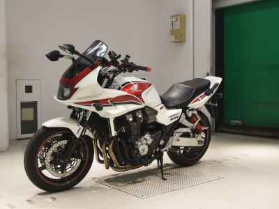 Honda CB1300 Super Boldor 2011