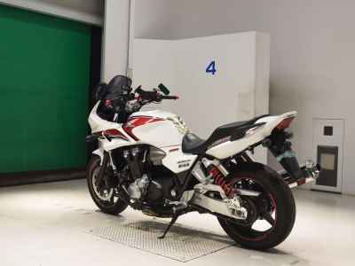 Honda CB1300 Super Boldor 2011