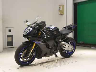 Yamaha YZF-R1M 2020