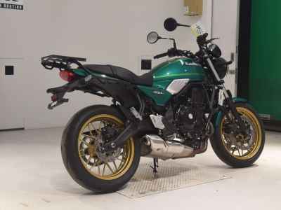 Kawasaki Z650RS 2024