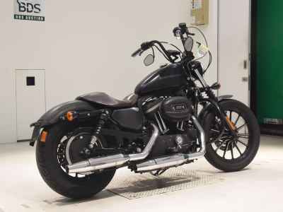 Harley-Davidson Sportster Iron XL883N 2010