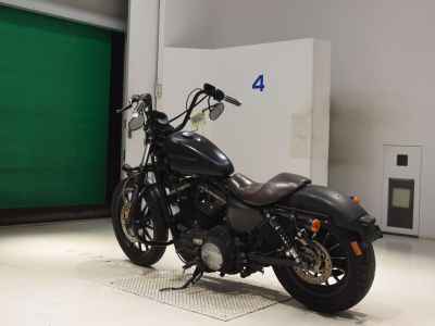 Harley-Davidson Sportster Iron XL883N 2010