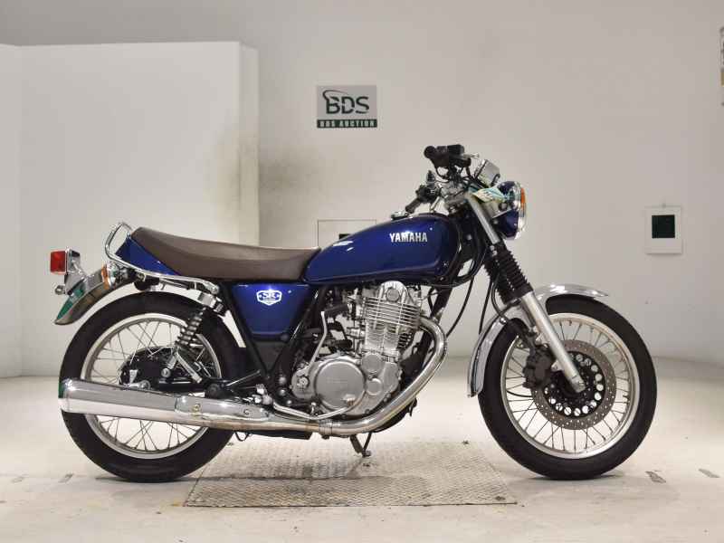 Yamaha SR400 2021