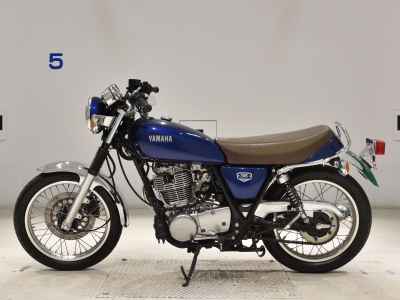 Yamaha SR400 2021