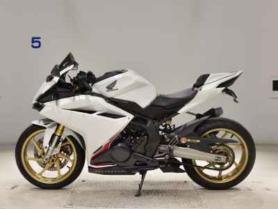 Honda CBR250RR 2018