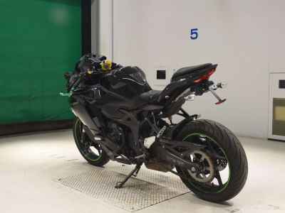 Kawasaki Ninja ZX-25R