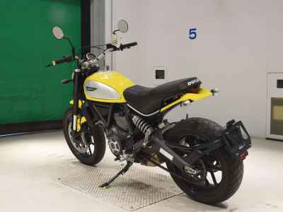 Ducati Scrambler Icon 2015
