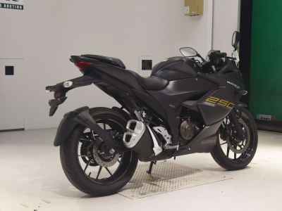Suzuki Gixxer 250SF