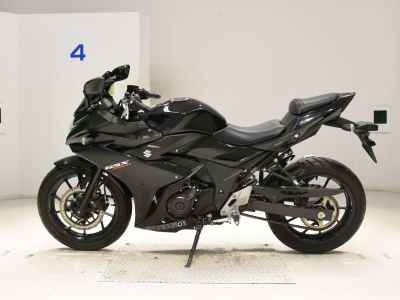 Suzuki GSX250R