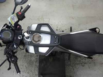 Husqvarna Svartpilen 401 2023