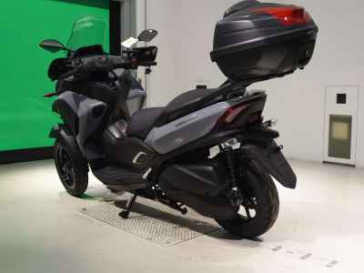 Yamaha Tricity 300 2023