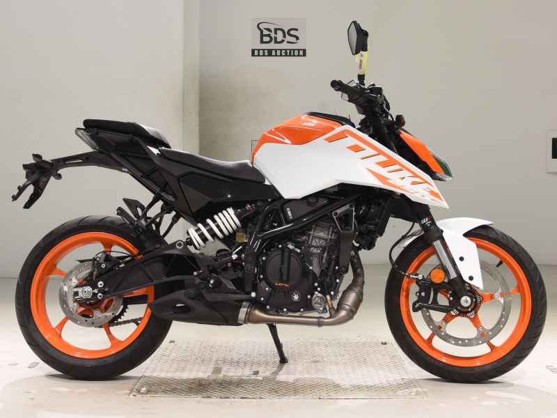 KTM 250 Duke 2024
