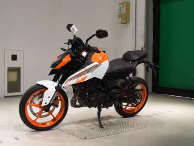 KTM 250 Duke 2024