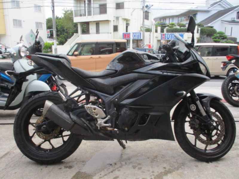 Yamaha YZF-R25 2021