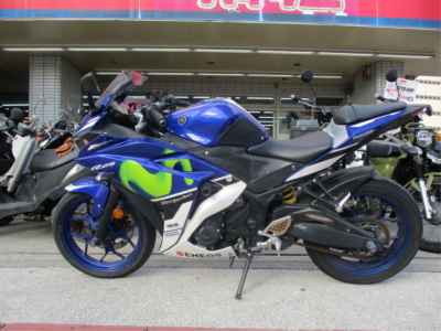 Yamaha YZF-R25 2016