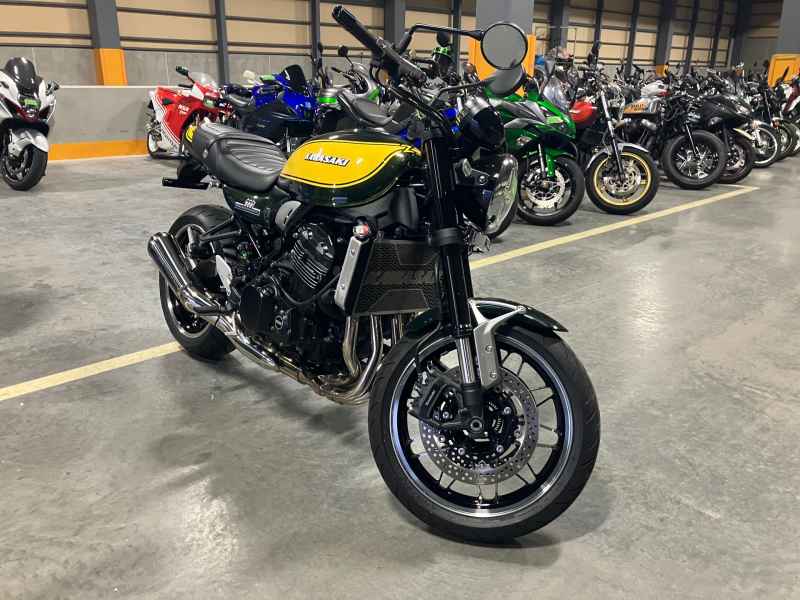 Kawasaki Z900RS 2024