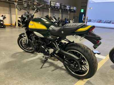 Kawasaki Z900RS 2024