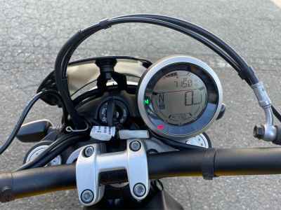 Ducati ﾄﾞｶ Scrambler Full Throttle ﾛﾄﾙ 2021