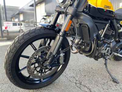 Ducati ﾄﾞｶ Scrambler Full Throttle ﾛﾄﾙ 2021