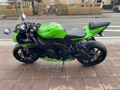 Kawasaki Ninja ZX-6R 2010