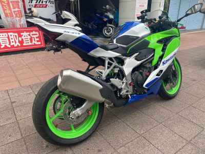 Kawasaki Ninja ZX-4RR 2024