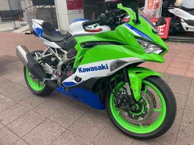 Kawasaki Ninja ZX-4RR 2024