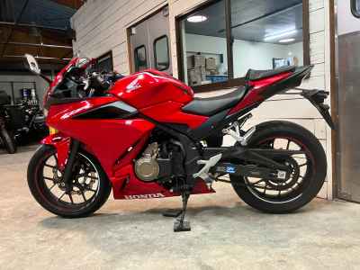 Honda CBR400R 2021