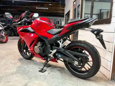 Honda CBR400R 2021
