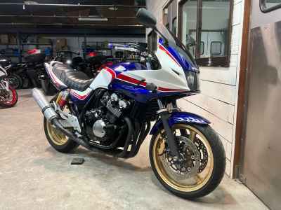 Honda CB400 Super Boldor 2007