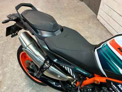 KTM 890 Duke R 2021