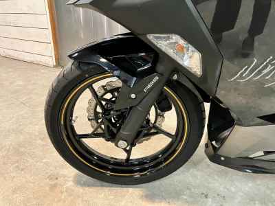 Kawasaki Ninja 400 2021