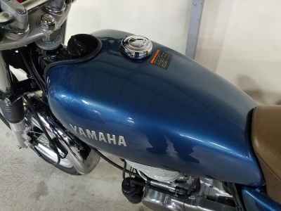 Yamaha SR400 2019