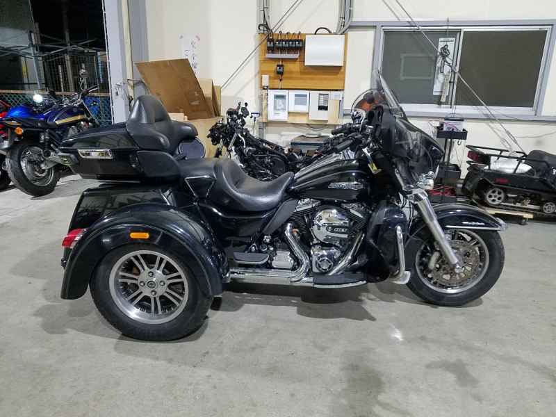 Harley-Davidson Electra Glide FLHTCU1690 Trike 2014