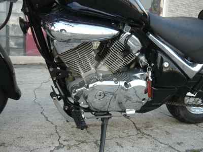 Suzuki Intruder 250LC