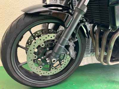 Honda CB400 Super Boldor 2019