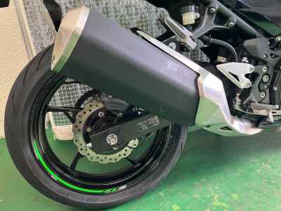 Kawasaki Ninja 400 KRT Edition 2018