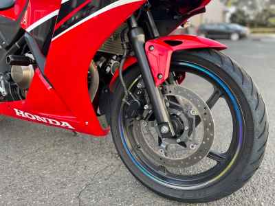 Honda CBR250R 2017