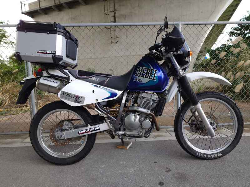 Suzuki Djebel 250XC