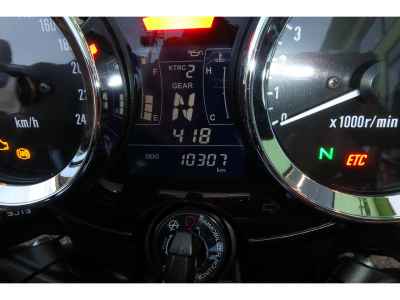 Kawasaki Z900RS 2024