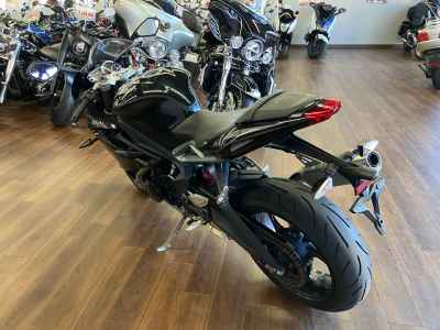Triumph Daytona 675 2015