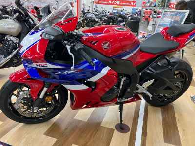 Honda CBR1000RR 2024