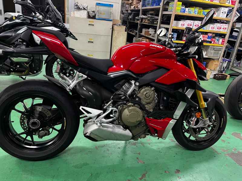 Ducati Streetfighter V4S 2020