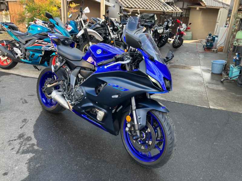Yamaha YZF-R7 2022