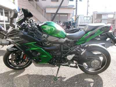 Kawasaki Ninja H2 SX 2023