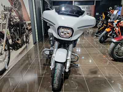 Harley-Davidson Street Glide FLHX1580 2025